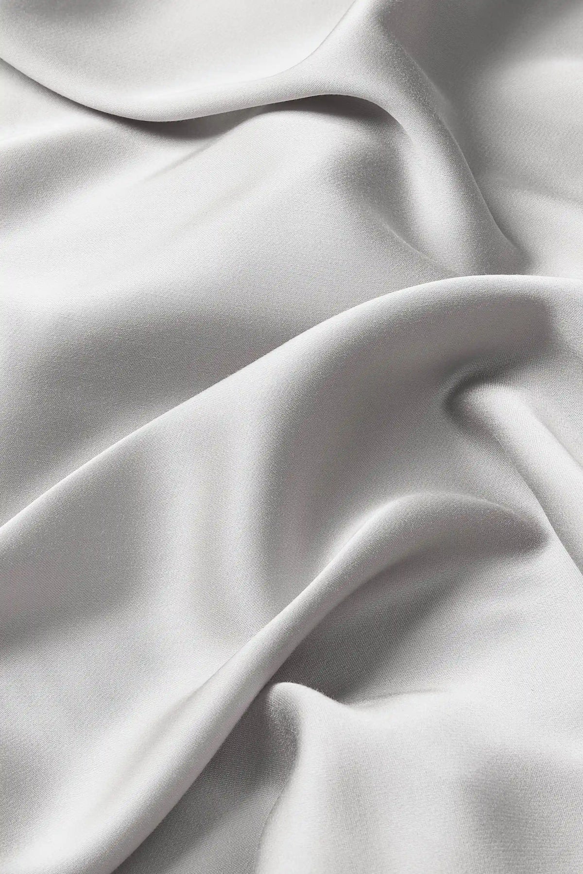 Bamboo Sateen Pillowcase Set in Dove Gray