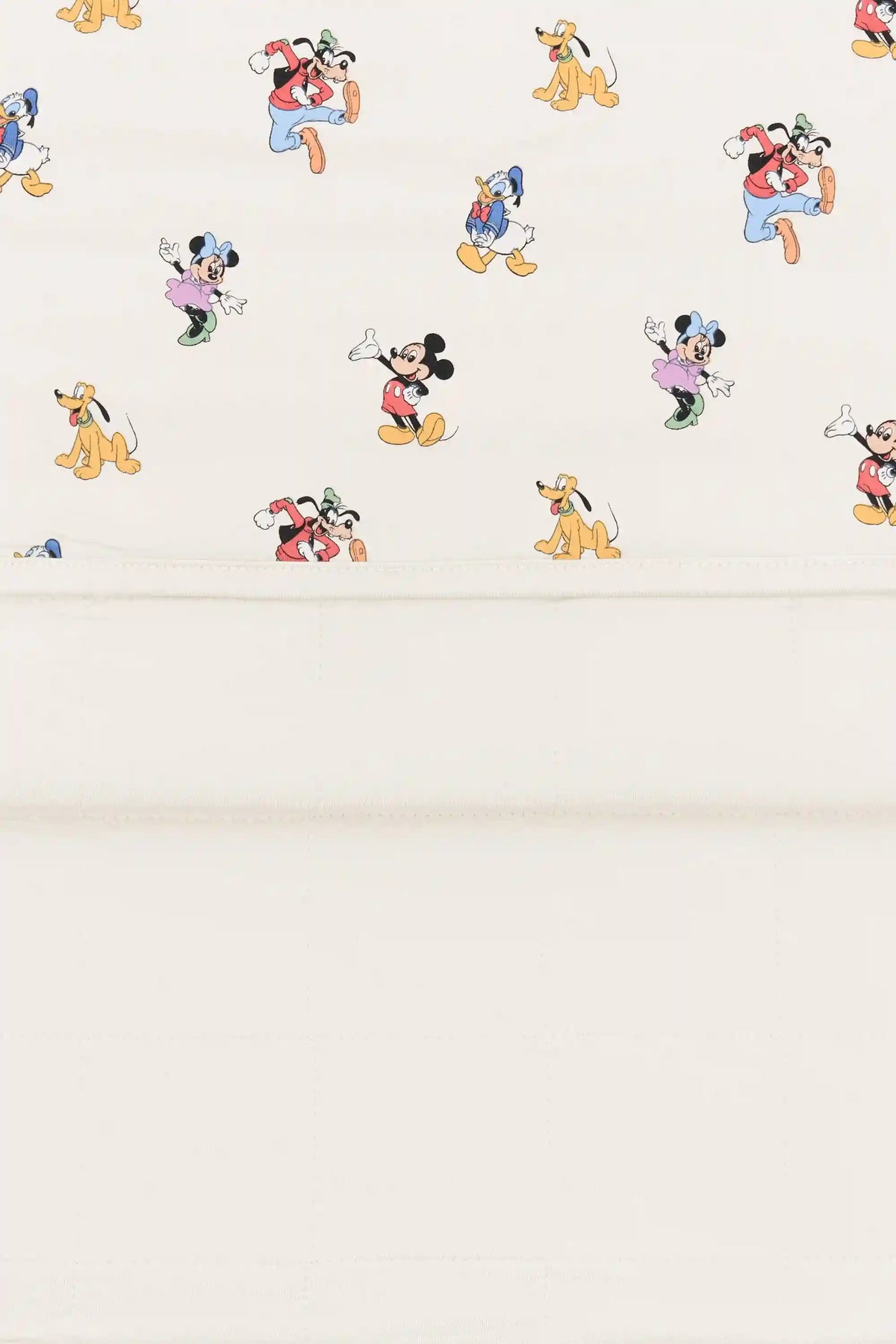 Toddler Blanket in Mickey Mouse and Friends 1.0