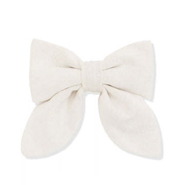 Medium Alligator Clip Bow in Oat