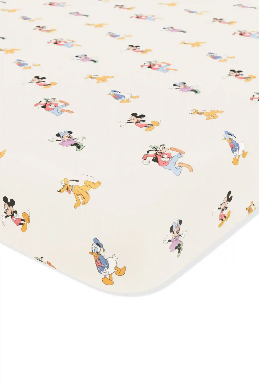 Crib Sheet in Mickey Mouse and Friends
