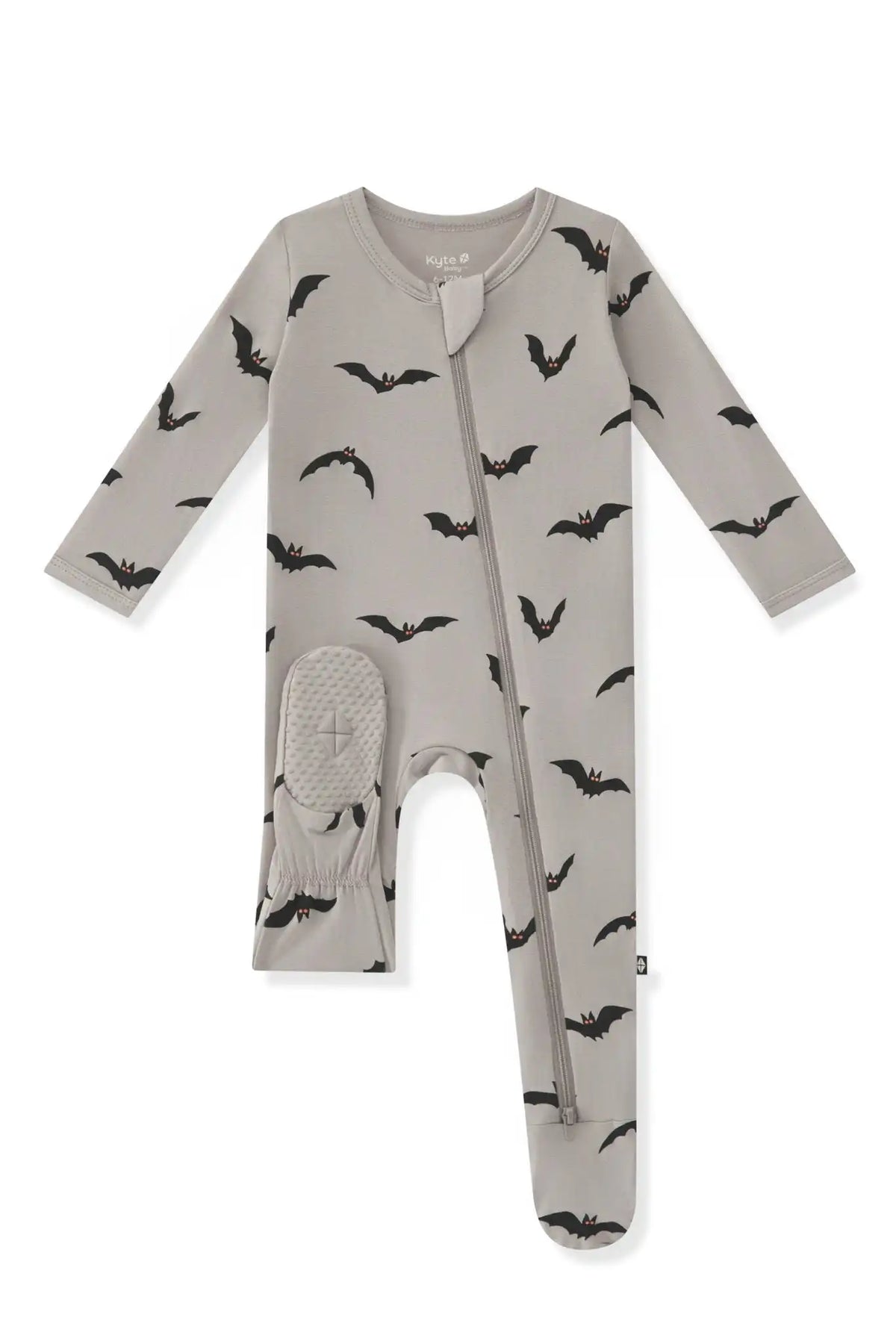 Zippered Footie in Bats