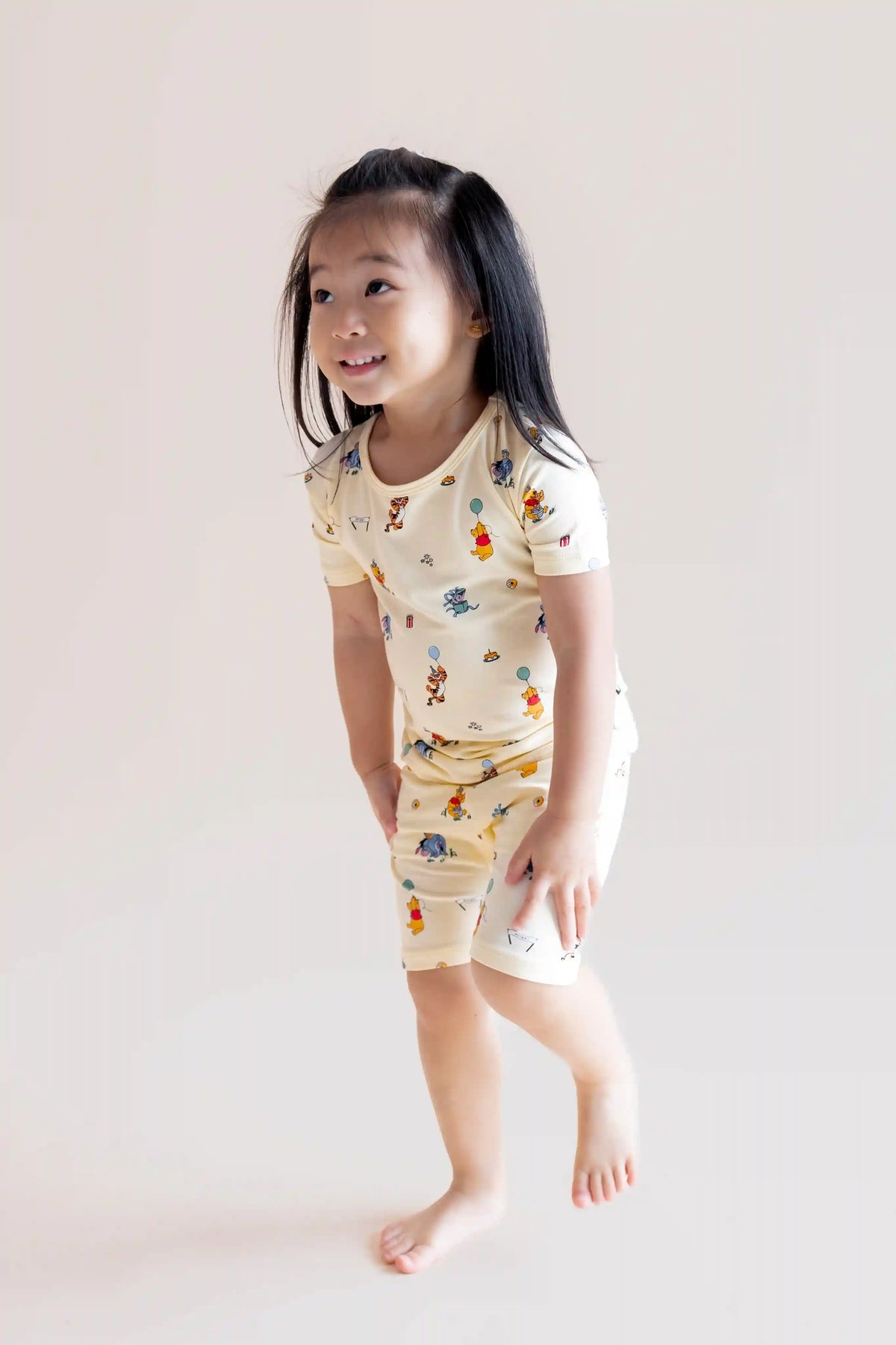 Short Sleeve Pajamas in Winnie the Pooh Celebration