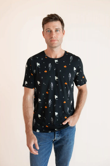 Men's Crew Neck Tee in Halloween Friends