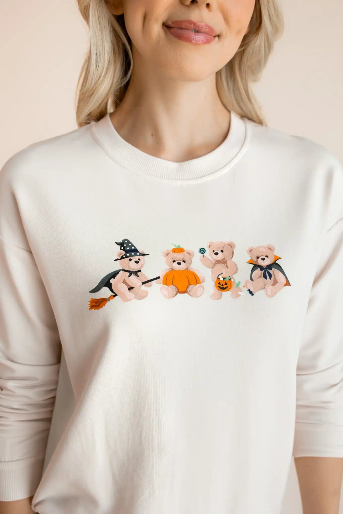 Women's Sweatshirt in Halloween Teddy
