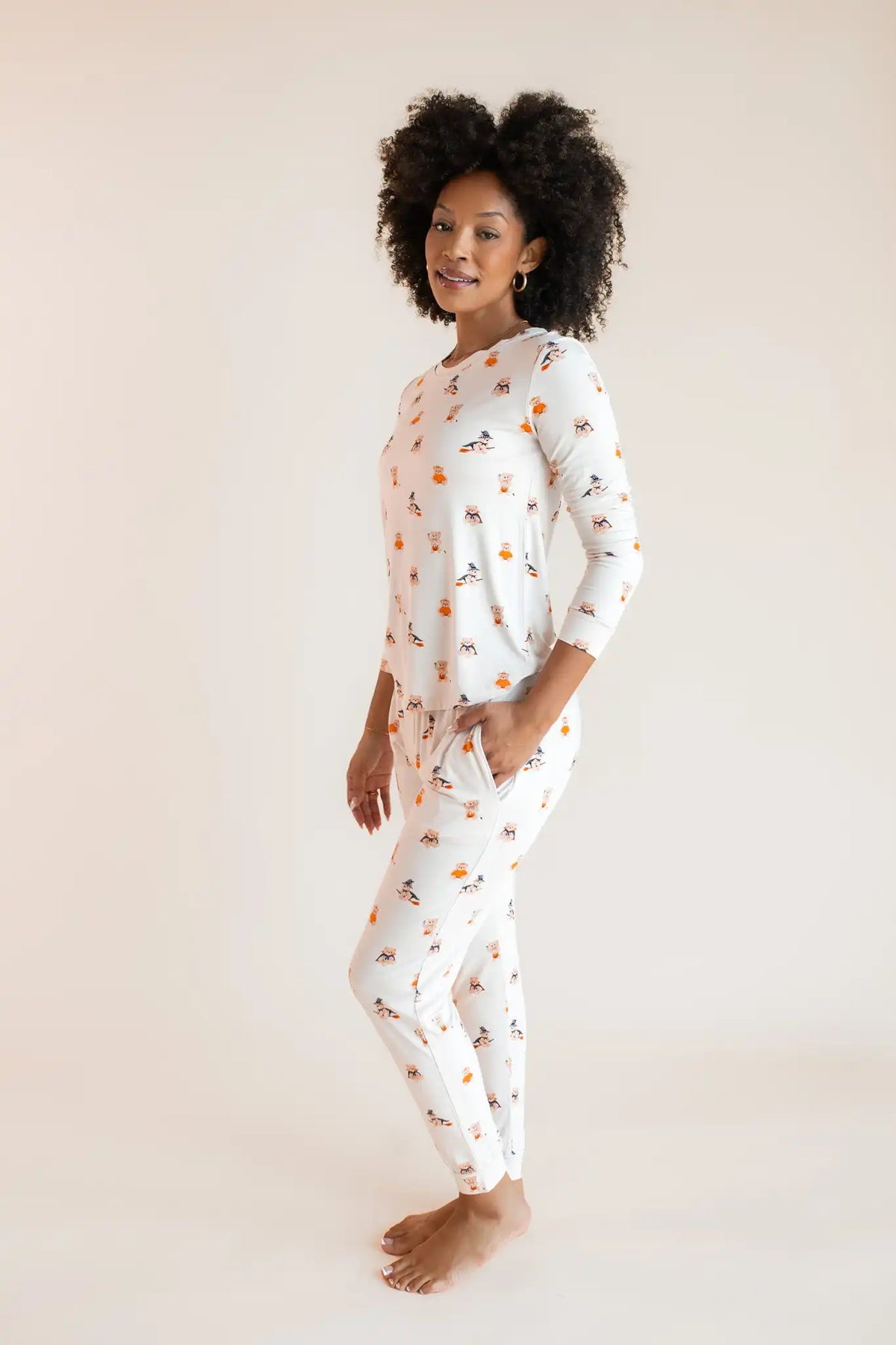 Women's Jogger Pajama Set in Halloween Teddy