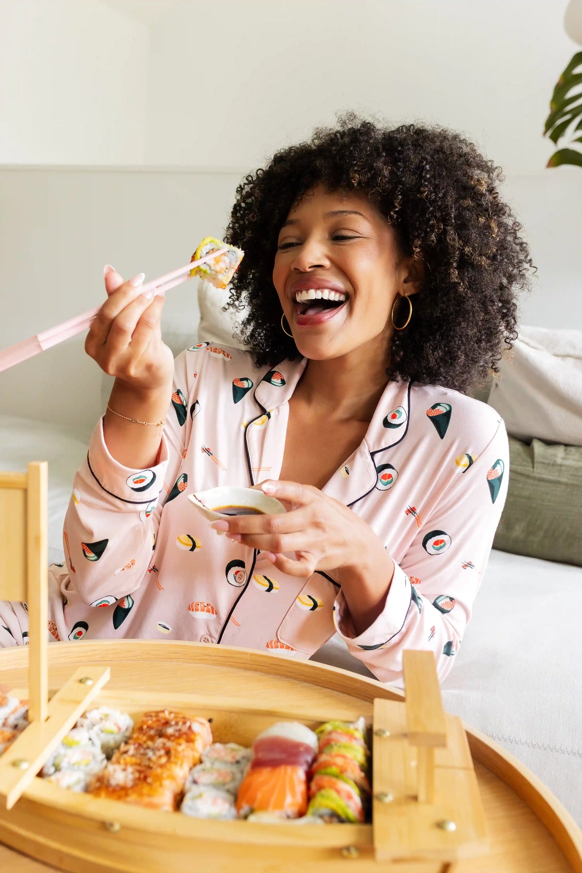 Long-Sleeved Women's Pajama Set in Blush Sushi