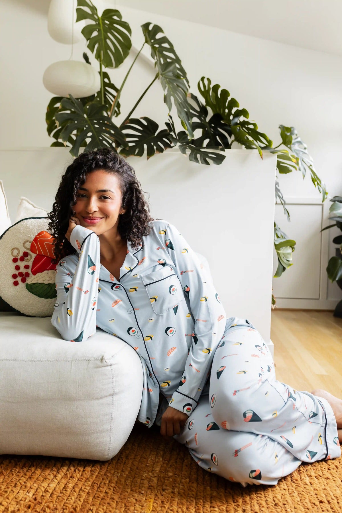 Long-Sleeved Women's Pajama Set in Ice Sushi