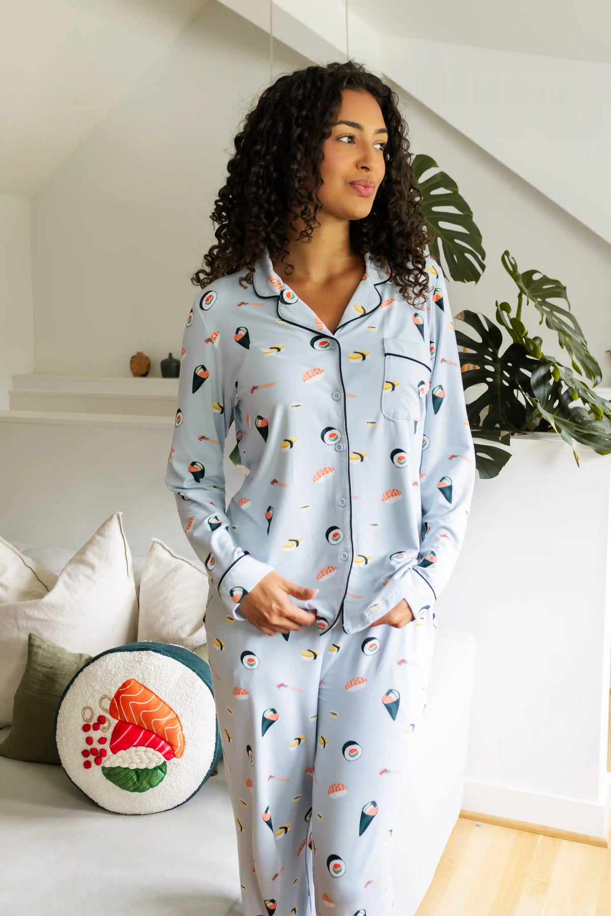 Long-Sleeved Women's Pajama Set in Ice Sushi
