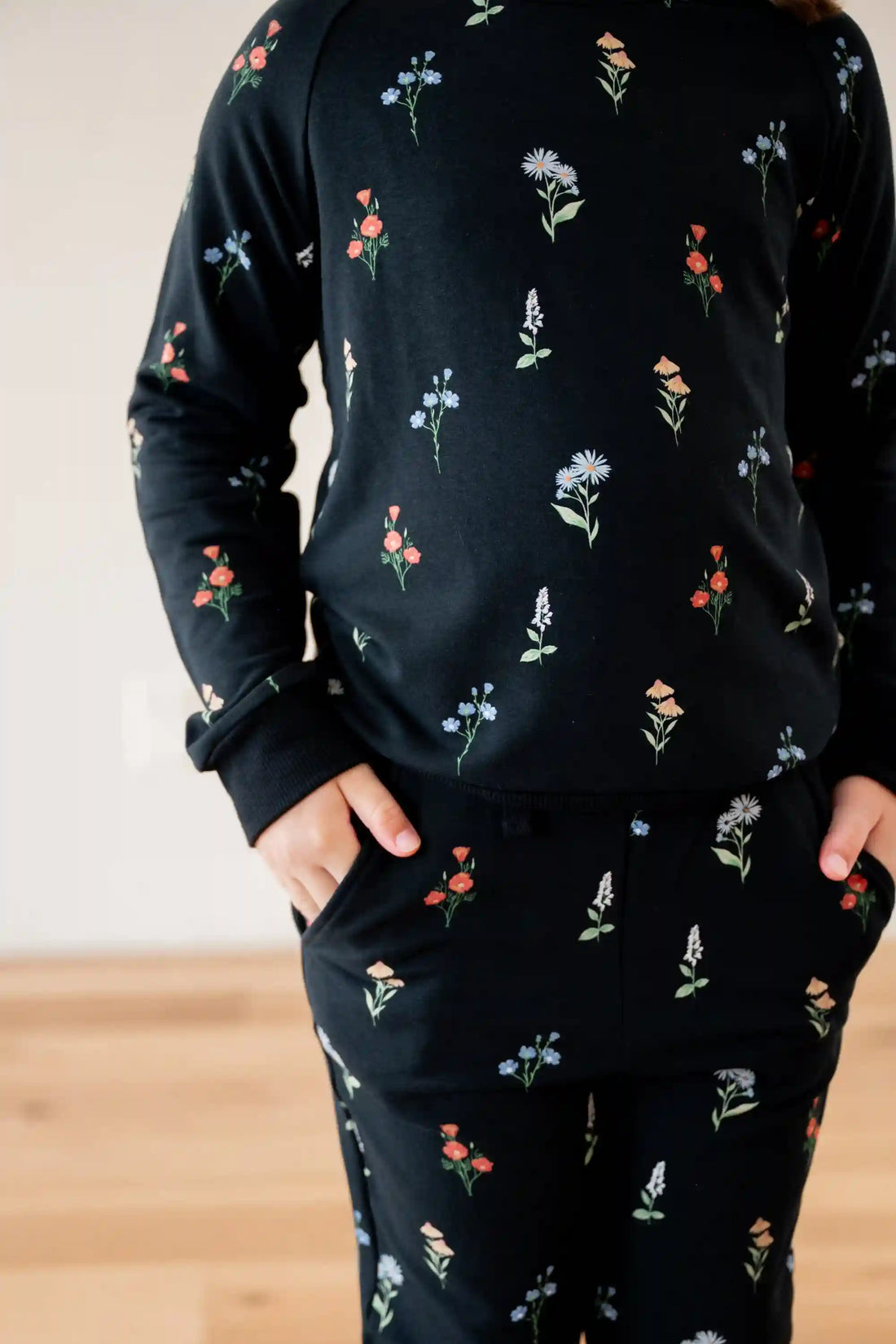 Long Sleeve Jogger Set in Midnight Wildflower