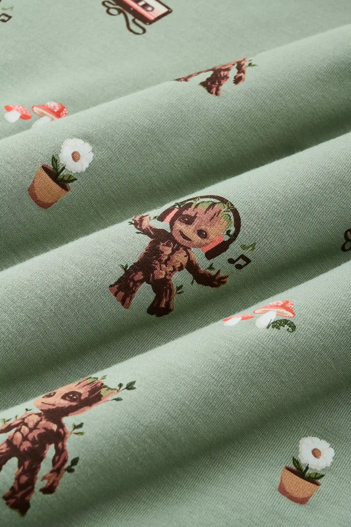 Long Sleeve Jogger Set in Groot