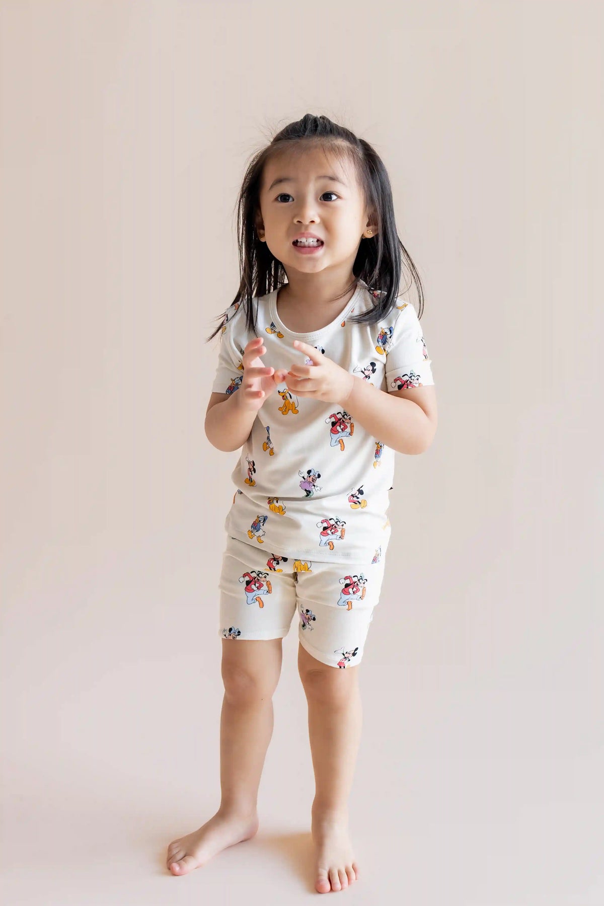 Short Sleeve Pajamas in Mickey Mouse & Friends