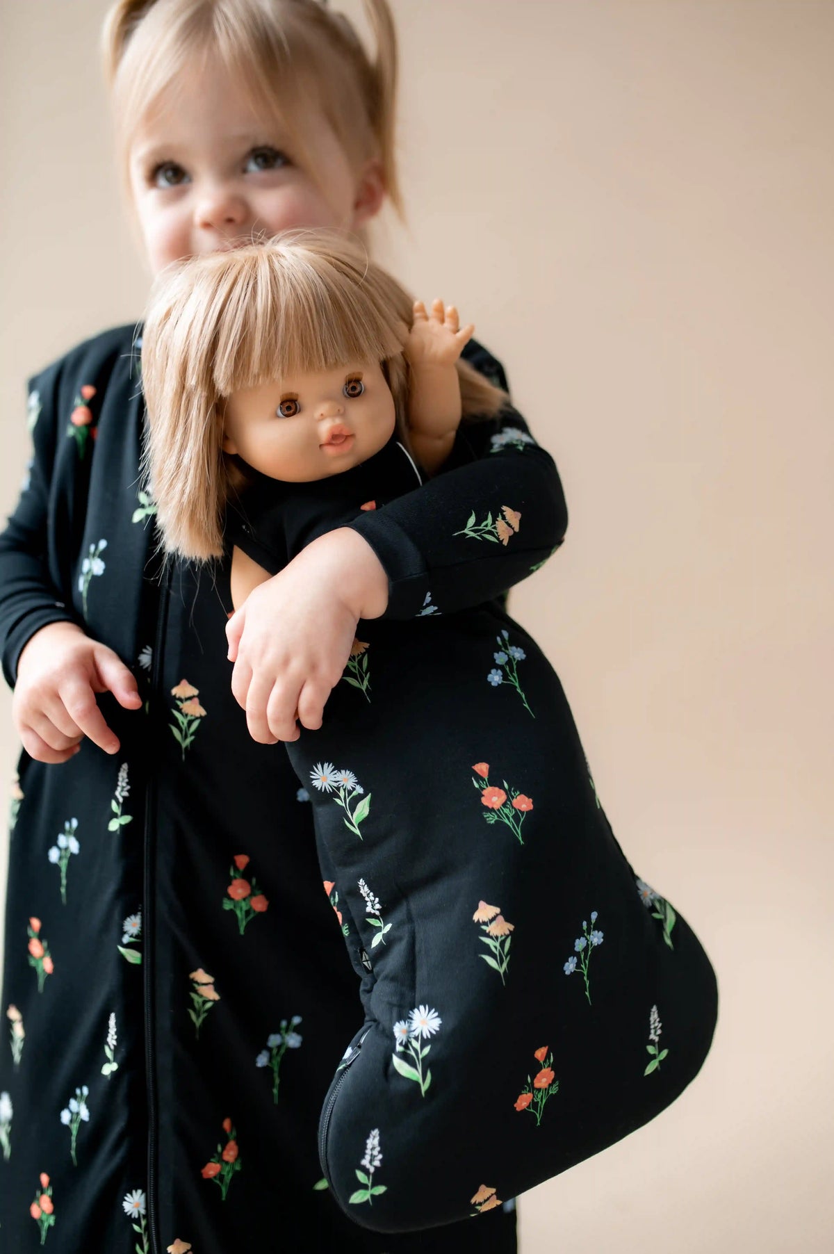 Sleep Bag Walker in Midnight Wildflower 2.5