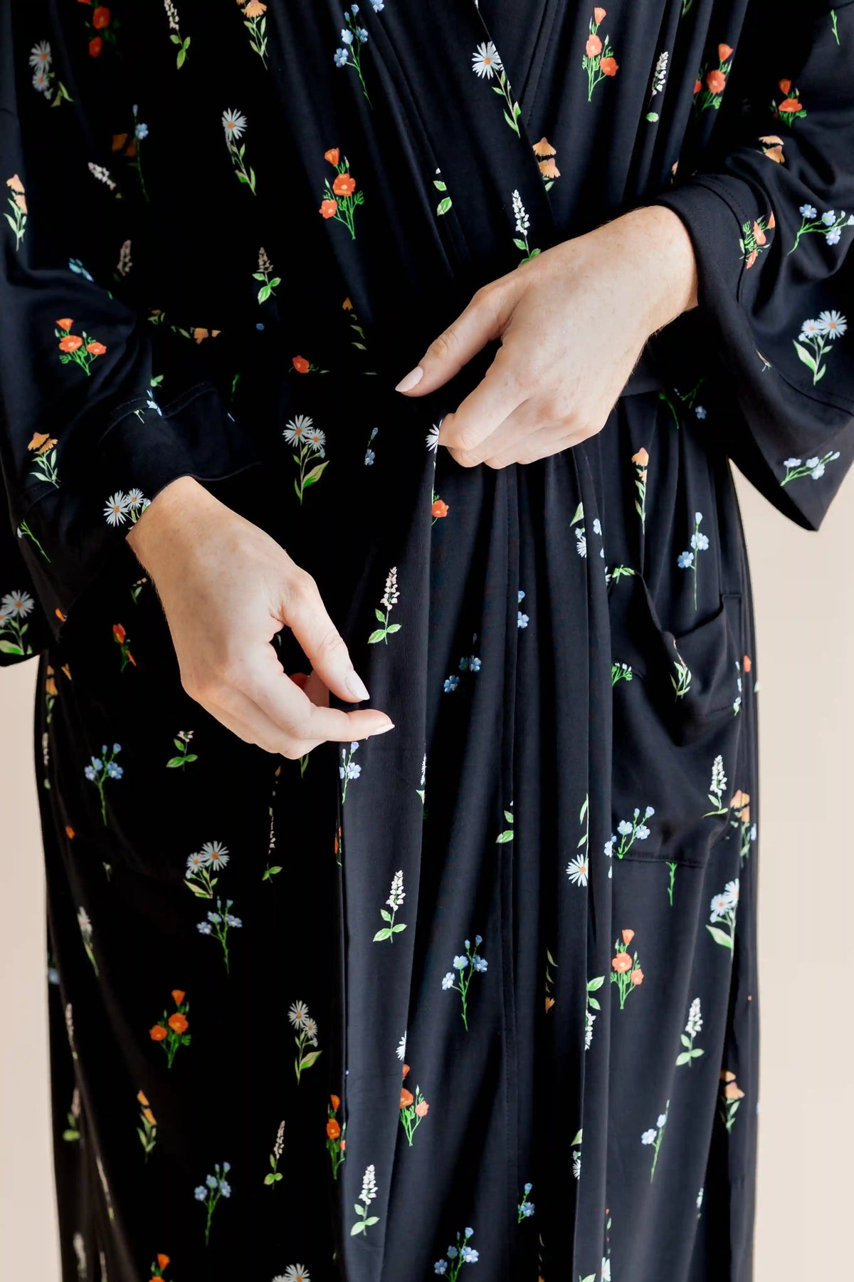 Women’s Kimono Robe in Midnight Wildflower