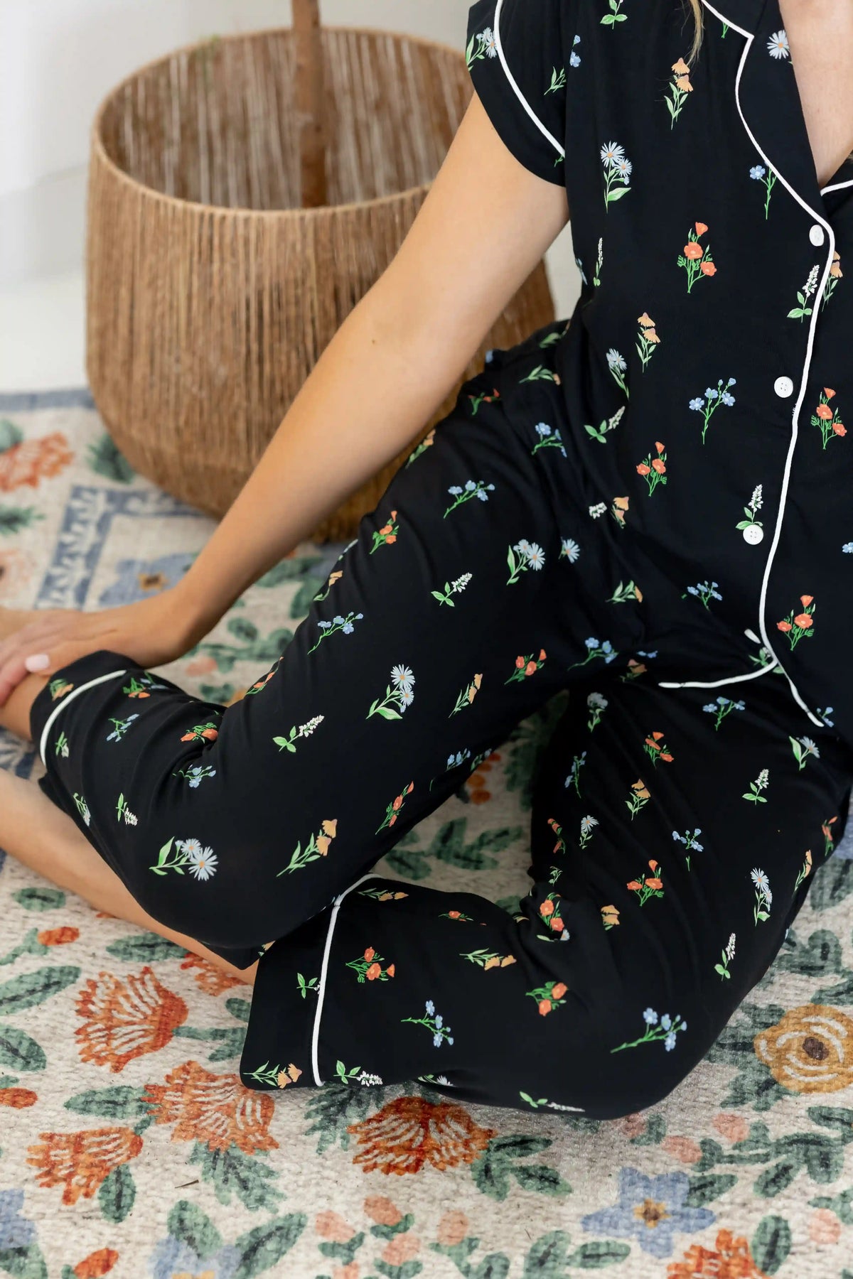 Women's Short Sleeve Cropped Pajama Set in Midnight Wildflower