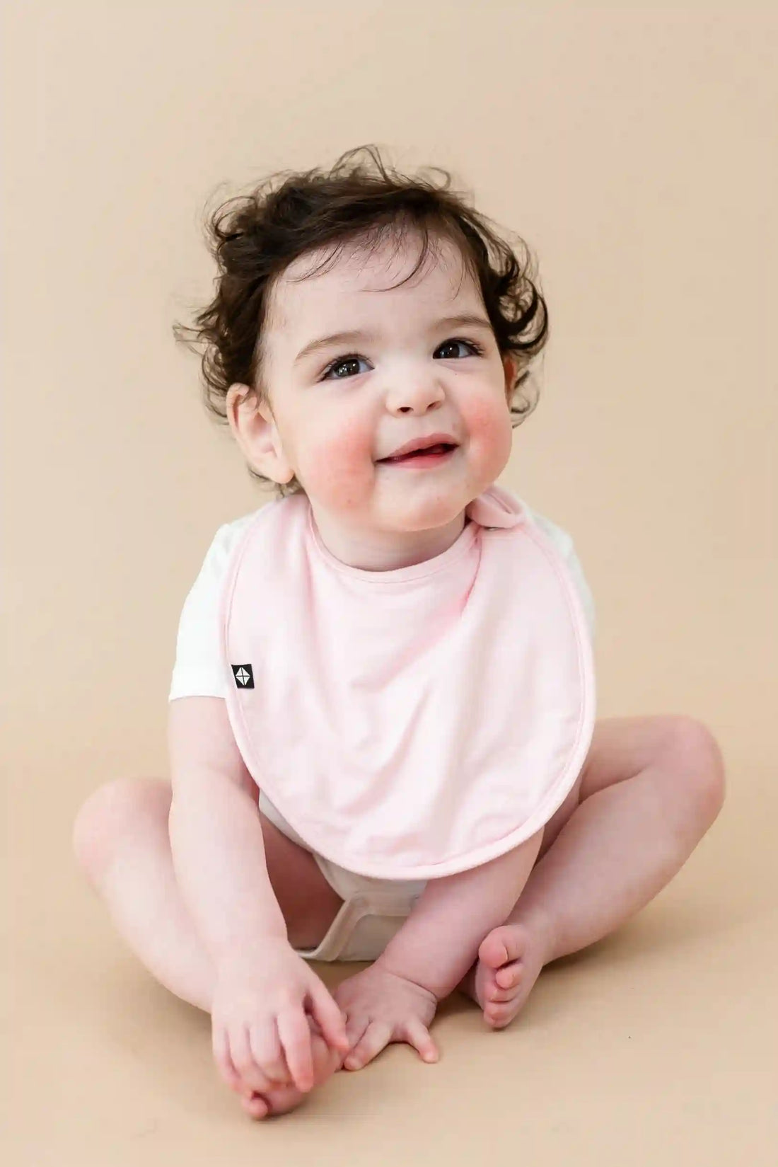 Cushy Bib in Sakura