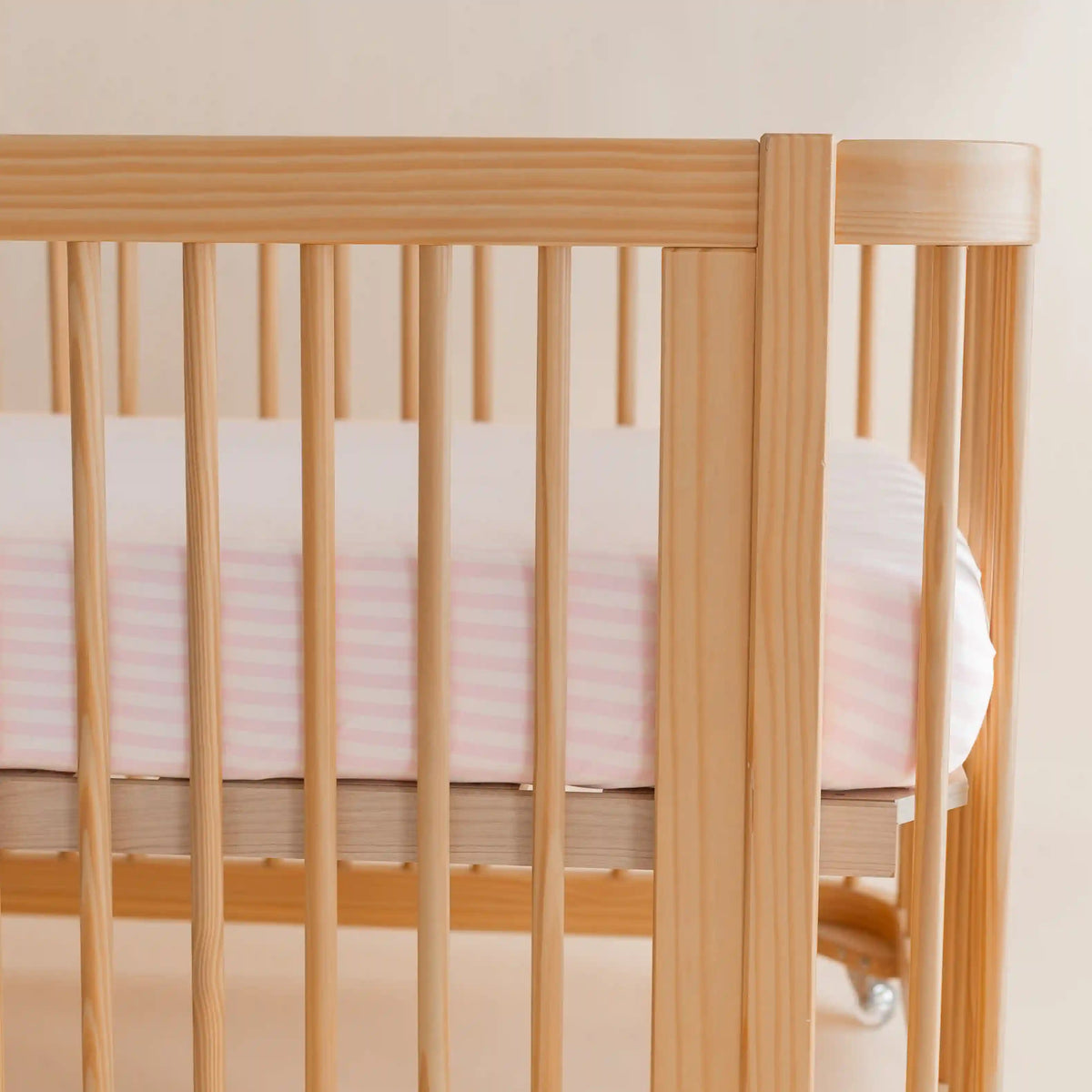 Crib Sheet in Small Sakura Stripe
