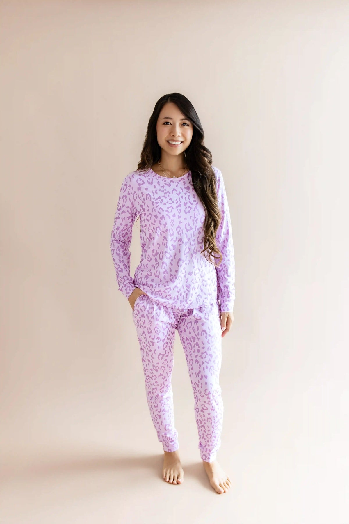 Women's Jogger Pajama Set in Thistle Leopard