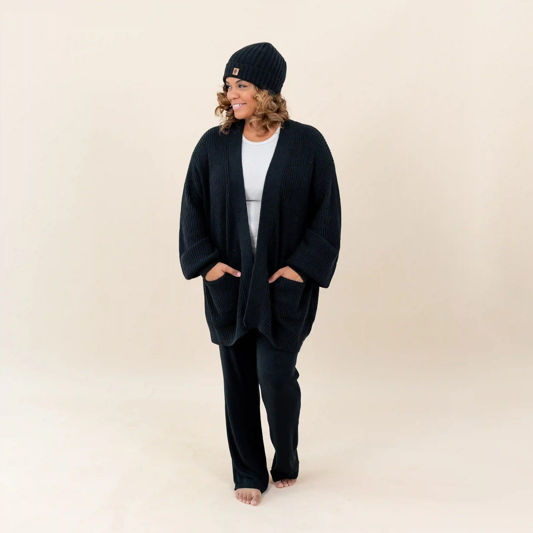 Chunky Knit Adult Ribbed Beanie in Midnight