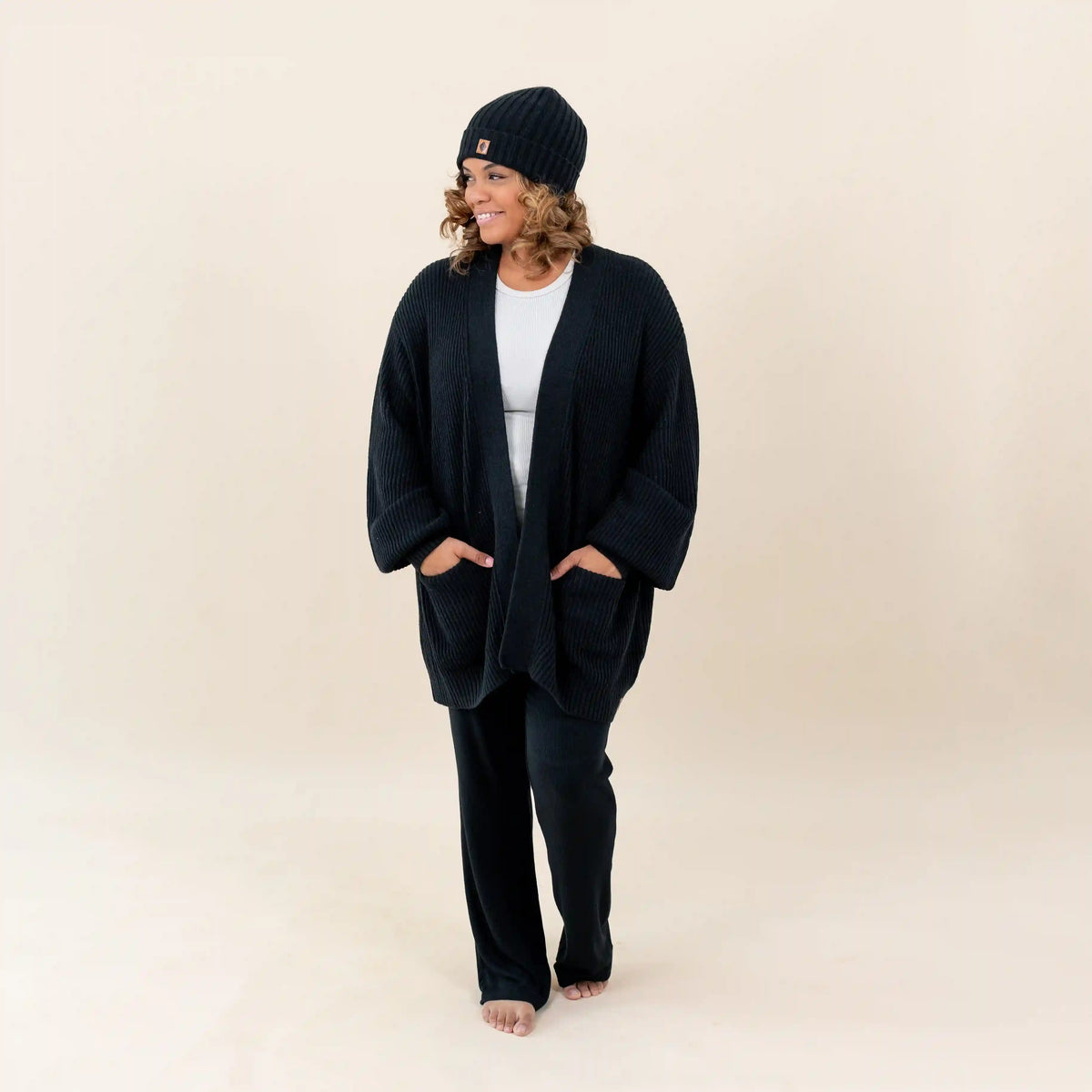 Chunky Knit Adult Ribbed Beanie in Midnight