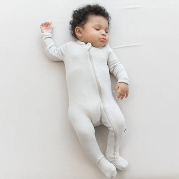 Ribbed Zipper Footie in Oat